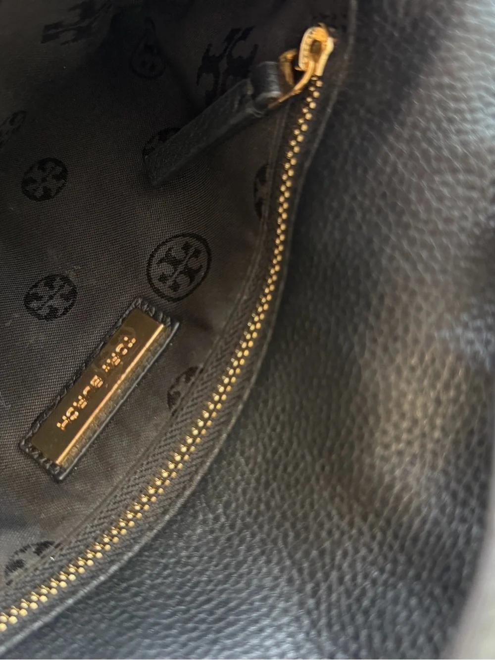 Tory Burch Black Pebbled Leather Shoulder Bag with Gold Chain Accent